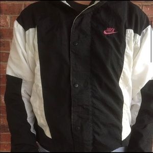 Retro Nike Windbreaker